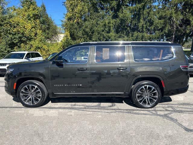 2023 Wagoneer Grand Wagoneer L Series III 4x4 2023 Wagoneer Grand Wagoneer L Series III 4x4