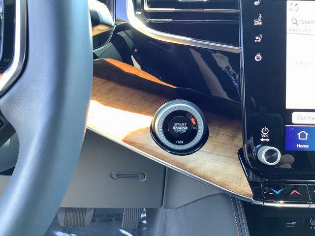 2024 Jeep Grand Wagoneer Series III 4x4