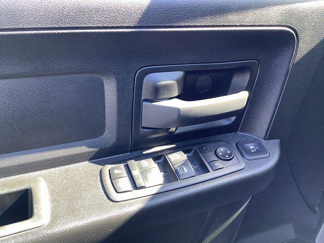 2023 Ram 3500 Tradesman Crew Cab 4x4 8' Box