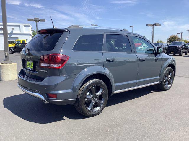 2018 Dodge Journey Crossroad