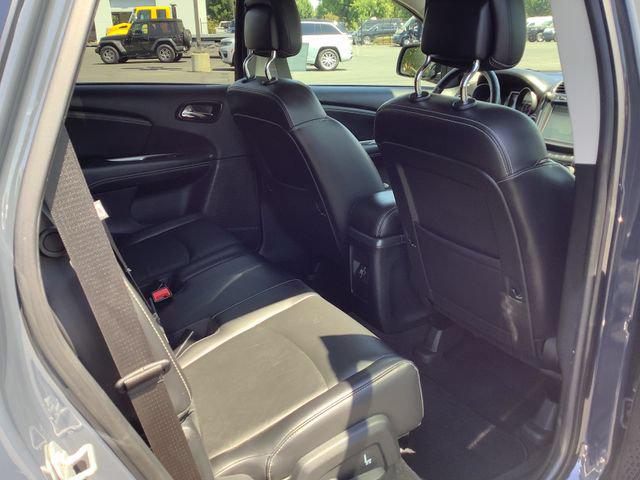 2018 Dodge Journey Crossroad