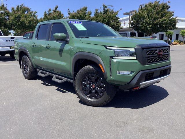 2023 Nissan Frontier Crew Cab PRO-4X 4x4 2023 Nissan Frontier Crew Cab PRO-4X 4x4
