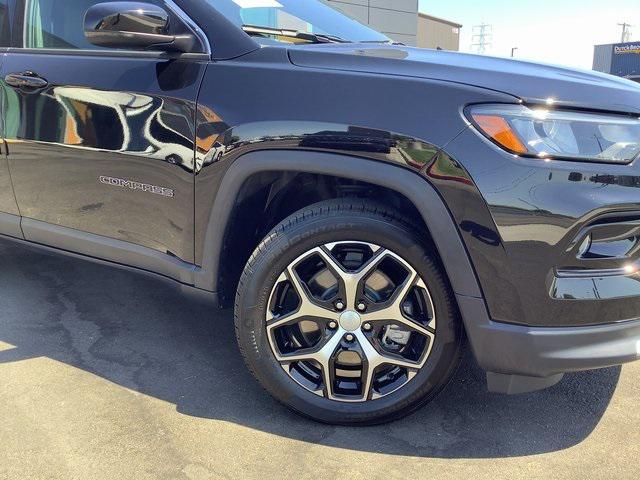 2024 Jeep Compass Limited 4x4 2024 Jeep Compass Limited 4x4