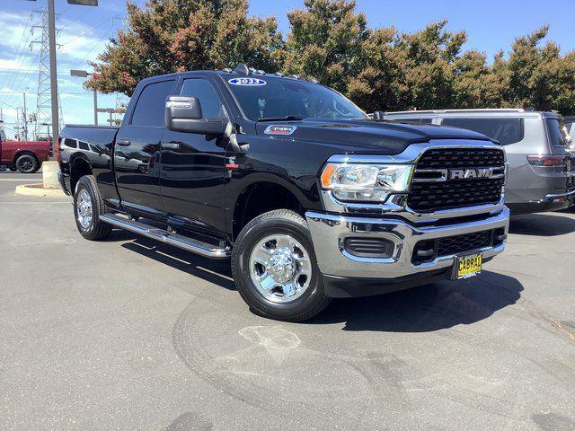2023 Ram 3500 Tradesman Crew Cab 4x4 6'4" Box