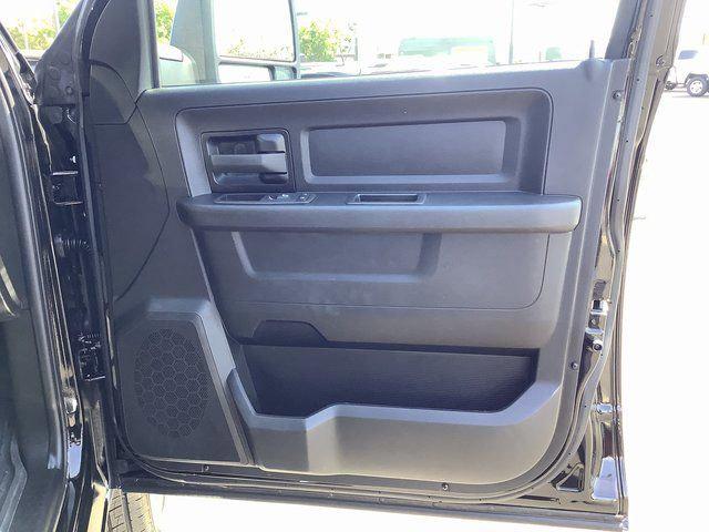 2023 Ram 3500 Tradesman Crew Cab 4x4 6'4" Box