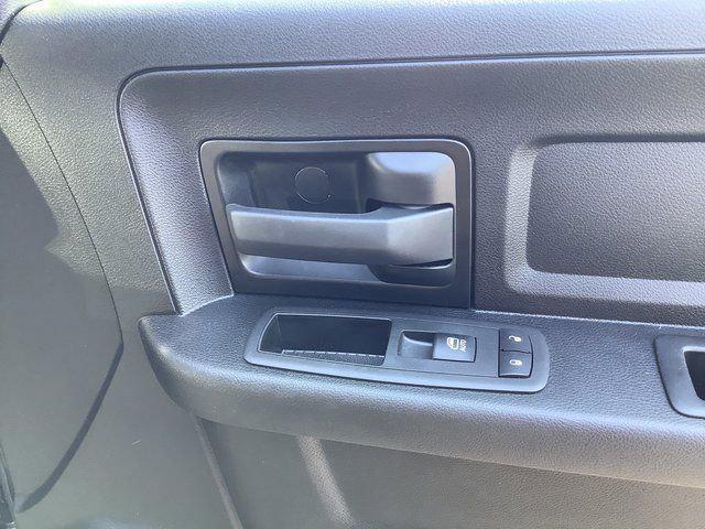 2023 Ram 3500 Tradesman Crew Cab 4x4 6'4" Box