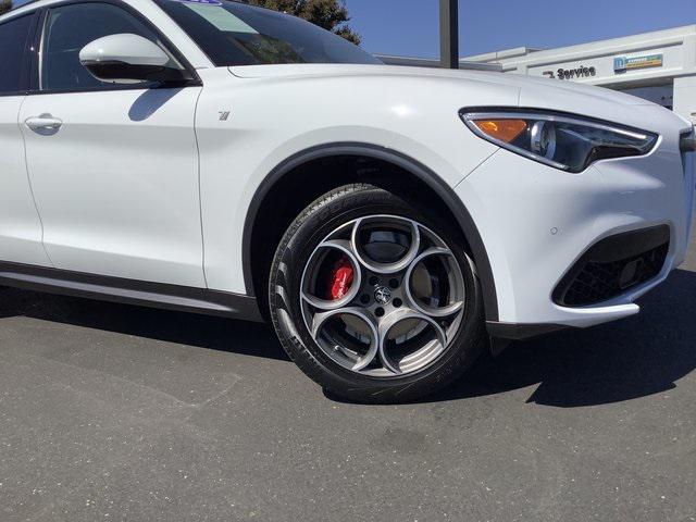 2022 Alfa Romeo Stelvio Ti AWD