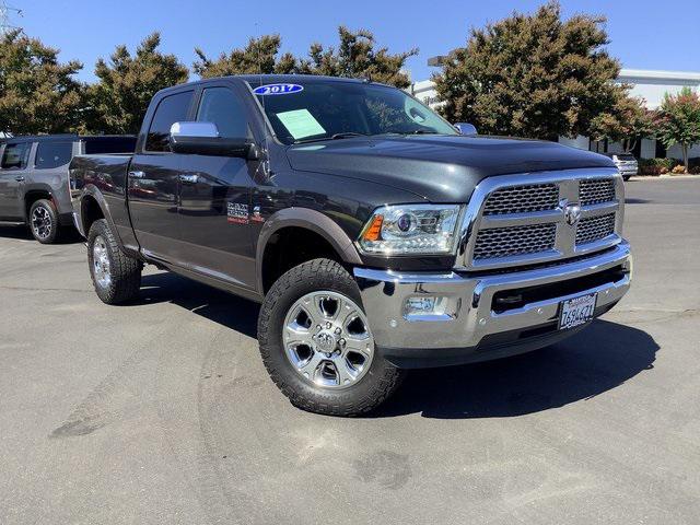 2017 RAM 2500 Laramie Crew Cab 4x4 64 Box 2017 RAM 2500 Laramie Crew Cab 4x4 64 Box
