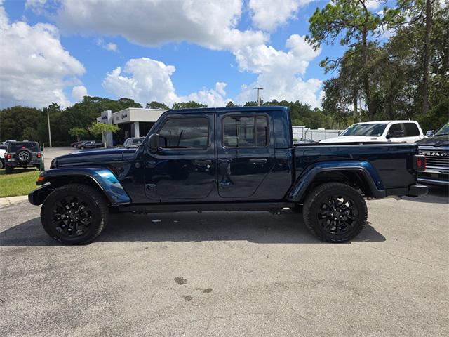 2025 Jeep Gladiator Nighthawk 2025 Jeep Gladiator Nighthawk