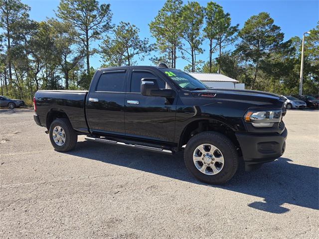 2024 RAM 2500 Tradesman Crew Cab 4x4 64 Box