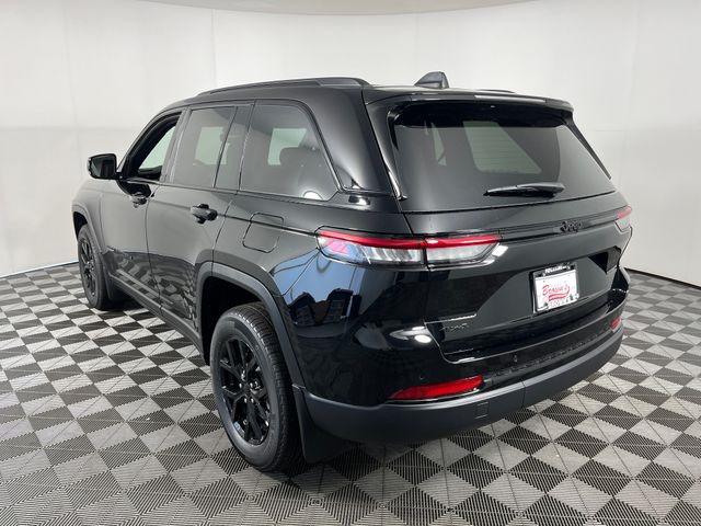 2025 Jeep Grand Cherokee GRAND CHEROKEE ALTITUDE X 4X4 2025 Jeep Grand Cherokee GRAND CHEROKEE ALTITUDE X 4X4