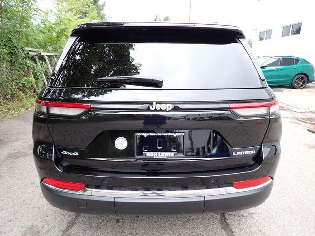 2025 Jeep Grand Cherokee GRAND CHEROKEE LAREDO X 4X4