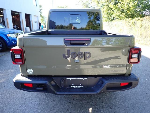 2025 Jeep Gladiator GLADIATOR HIGH TIDE 4X4 2025 Jeep Gladiator GLADIATOR HIGH TIDE 4X4