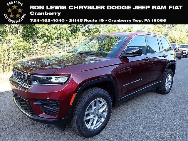 2025 Jeep Grand Cherokee GRAND CHEROKEE LAREDO X 4X4