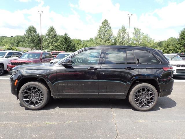 2025 Jeep Grand Cherokee GRAND CHEROKEE SUMMIT 4X4