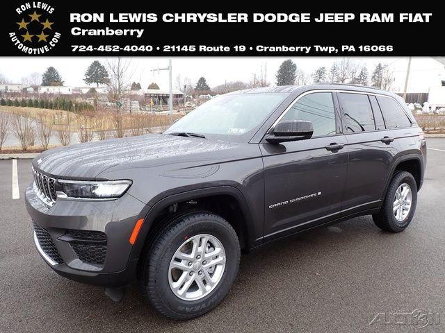 2025 Jeep Grand Cherokee GRAND CHEROKEE LAREDO 4X4