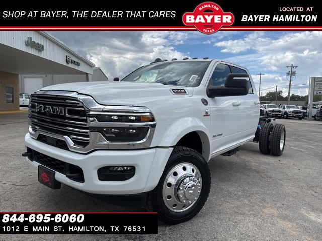 2025 RAM Ram 5500 Chassis Cab RAM 5500 BIG HORN CHASSIS CREW CAB 4X4 60 CA