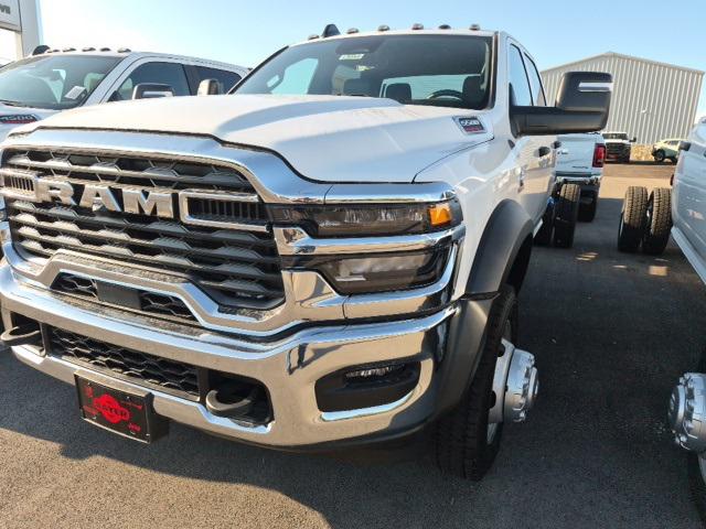 2025 RAM Ram 5500 Chassis Cab RAM 5500 TRADESMAN CHASSIS CREW CAB 4X4 84 CA