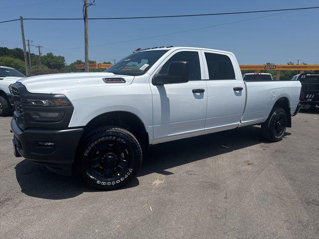2025 RAM Ram 3500 RAM 3500 TRADESMAN CREW CAB 4X4 8 BOX