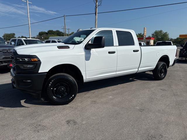 2025 RAM Ram 2500 RAM 2500 TRADESMAN CREW CAB 4X4 8 BOX