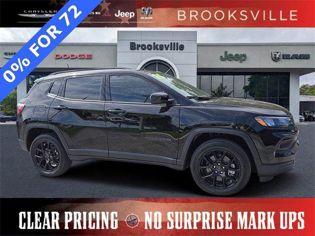 2025 Jeep Compass COMPASS LATITUDE 4X4