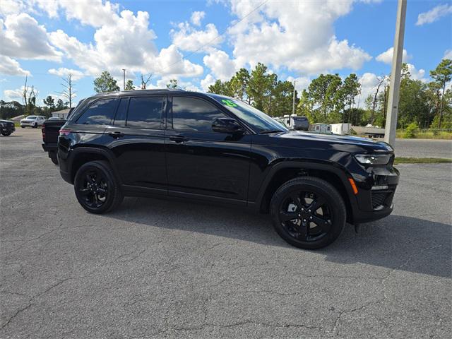 2025 Jeep Grand Cherokee GRAND CHEROKEE LIMITED 4X2