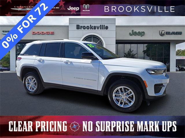 2025 Jeep Grand Cherokee GRAND CHEROKEE LAREDO X 4X2