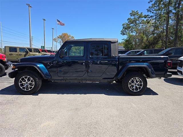 2025 Jeep Gladiator GLADIATOR SPORT S 4X4 2025 Jeep Gladiator GLADIATOR SPORT S 4X4