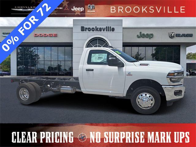 2025 RAM Ram 3500 Chassis Cab RAM 3500 TRADESMAN CHASSIS REGULAR CAB 4X4 84 CA