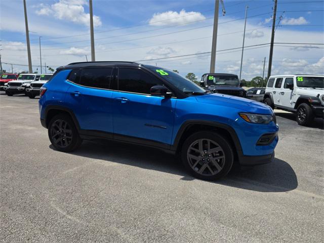 2025 Jeep Compass COMPASS LIMITED 4X4