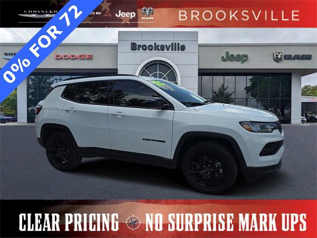 2025 Jeep Compass COMPASS LATITUDE 4X4