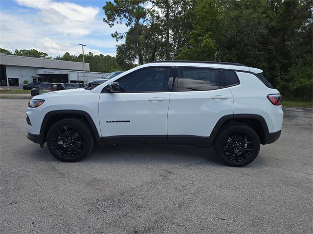 2025 Jeep Compass COMPASS LATITUDE 4X4