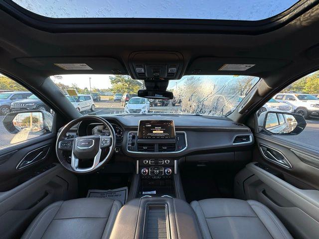 2023 GMC Yukon XL 4WD SLT