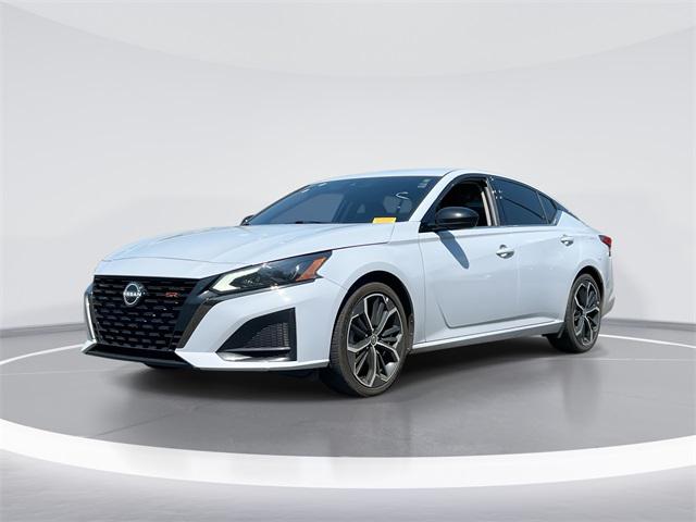 2023 Nissan Altima SR FWD 2023 Nissan Altima SR FWD