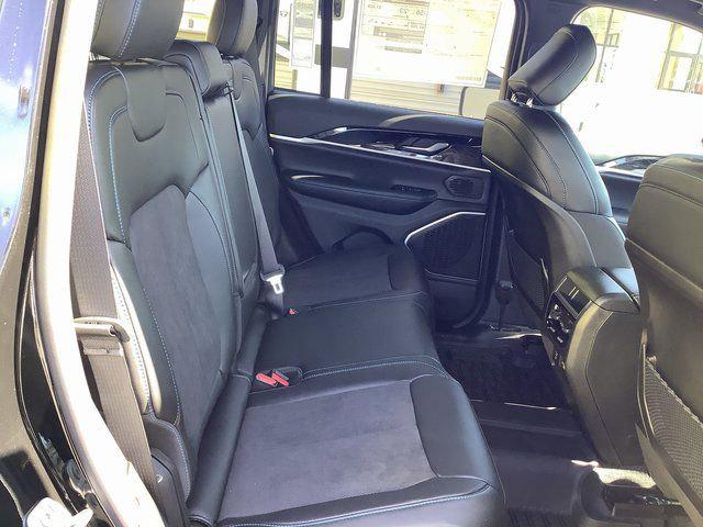 2024 Jeep Grand Cherokee Trailhawk