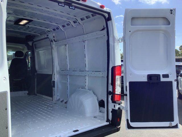 2026 Ram ProMaster Cargo Van SLT High Roof 159" WB