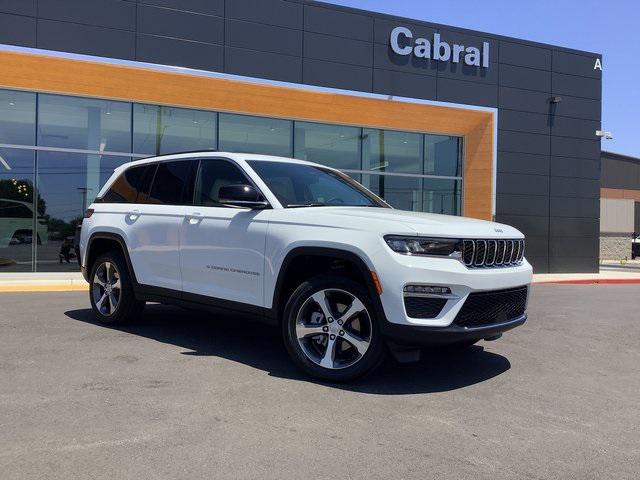 2025 Jeep Grand Cherokee GRAND CHEROKEE LIMITED 4X4 2025 Jeep Grand Cherokee GRAND CHEROKEE LIMITED 4X4