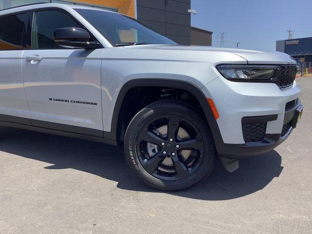 2025 Jeep Grand Cherokee GRAND CHEROKEE L ALTITUDE X 4X4 2025 Jeep Grand Cherokee GRAND CHEROKEE L ALTITUDE X 4X4
