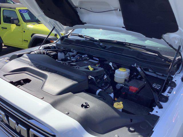 2026 Ram 3500 Laramie Crew Cab 4x4 6'4" Box