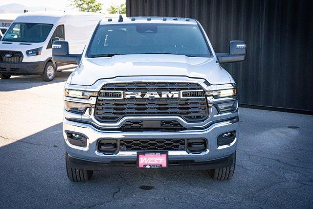 2025 RAM Ram 3500 RAM 3500 BIG HORN CREW CAB 4X4 8 BOX