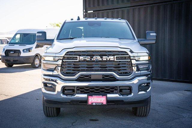 2025 RAM Ram 3500 RAM 3500 BIG HORN CREW CAB 4X4 8 BOX