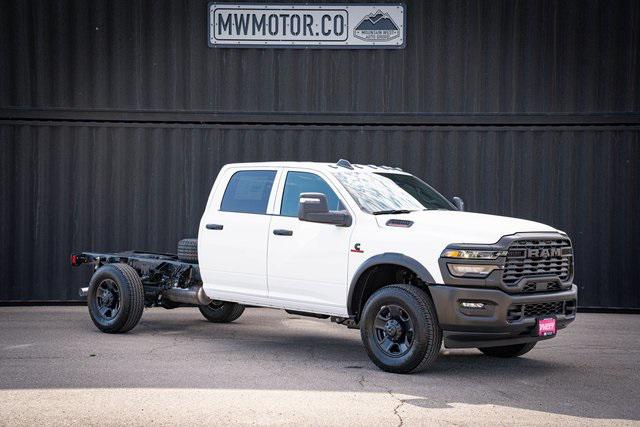 2025 RAM Ram 3500 Chassis Cab RAM 3500 TRADESMAN CREW CAB CHASSIS 4X4 60 CA