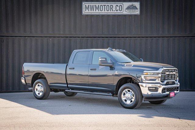 2025 RAM Ram 3500 RAM 3500 TRADESMAN CREW CAB 4X4 8 BOX