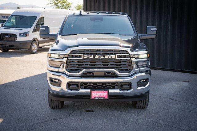 2025 RAM Ram 3500 RAM 3500 TRADESMAN CREW CAB 4X4 8 BOX