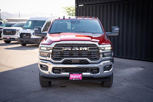 2025 RAM Ram 3500 RAM 3500 TRADESMAN CREW CAB 4X4 8 BOX