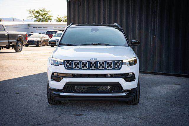 2025 Jeep Compass COMPASS LIMITED 4X4