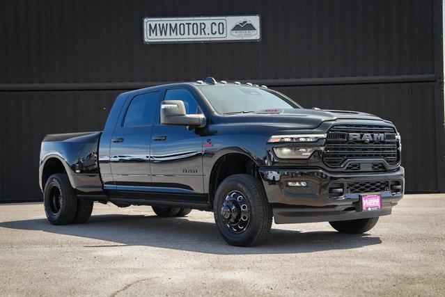 2025 RAM Ram 3500 RAM 3500 LARAMIE MEGA CAB 4X4 64 BOX