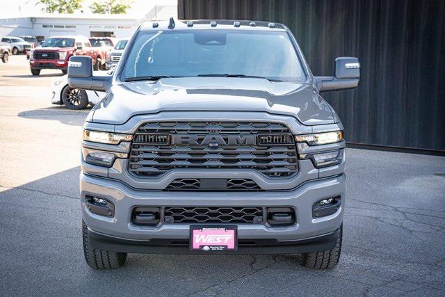 2025 RAM Ram 3500 RAM 3500 BIG HORN CREW CAB 4X4 64 BOX