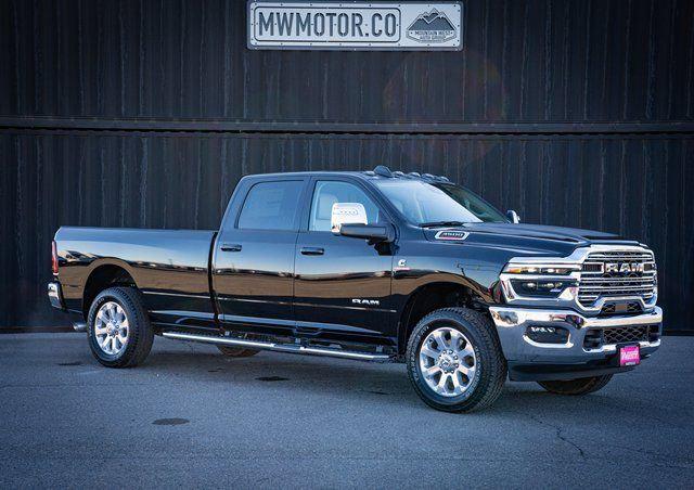 2026 RAM Ram 3500 RAM 3500 LARAMIE CREW CAB 4X4 8 BOX