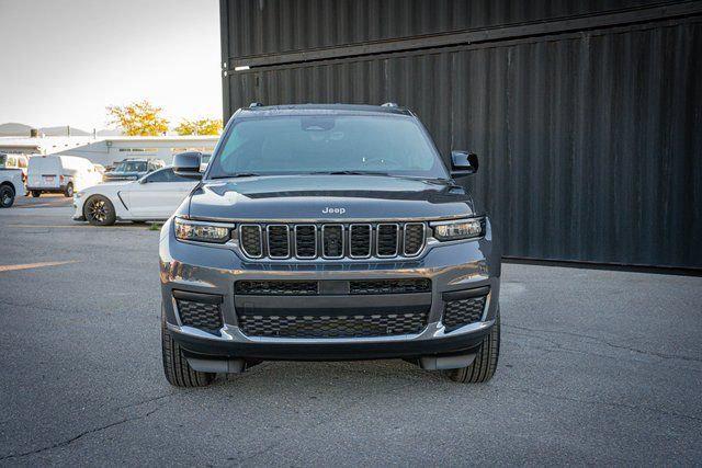 2025 Jeep Grand Cherokee GRAND CHEROKEE L LAREDO 4X4